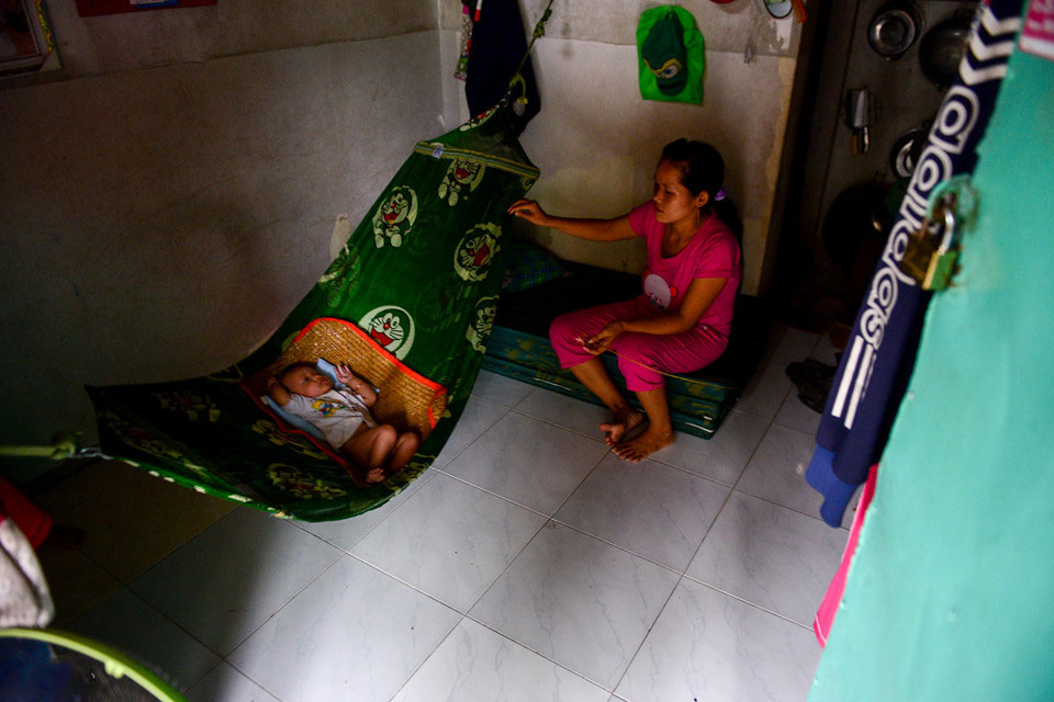 Những đứa bé không thể gửi nhà trẻ ở Sài Gòn