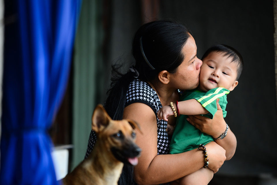 Những đứa bé không thể gửi nhà trẻ ở Sài Gòn