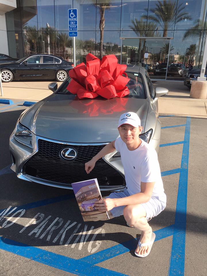 Những sự thật ít biết về ông xã vừa lộ diện của người mẫu Trang Trần