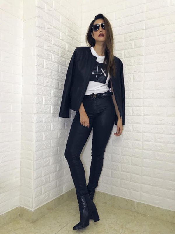 Người đẹp Việt trổ tài mix đồ mùa đông khi dạo phố