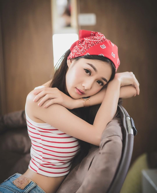 Nữ ý tá đẹp nhất Thái Lan xé toạc hình ảnh ngây thơ, bất ngờ sexy gợi cảm