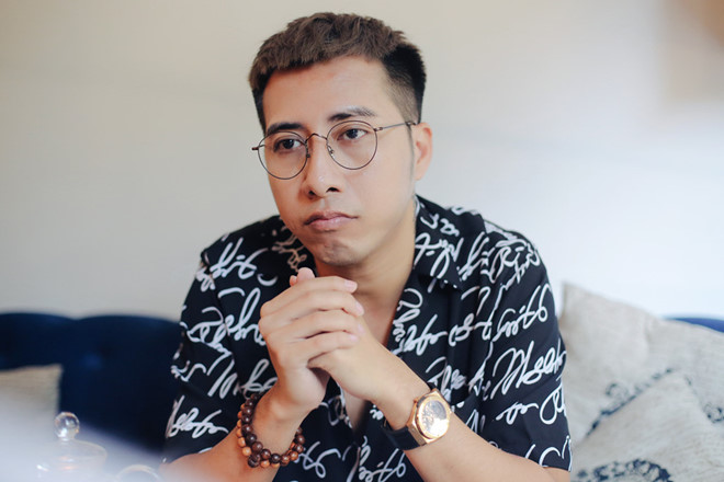 Only C nói về hành động đập bàn trên sóng truyền hình để bảo vệ Miu Lê