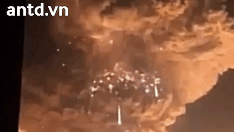 [ẢNH] Nga bất ngờ dội bom nhiệt áp lên khủng bố tại Syria