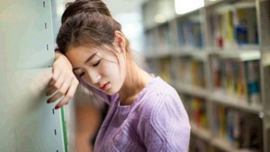 8 điều nên làm để tránh sa ngã khi đã quá chán chồng