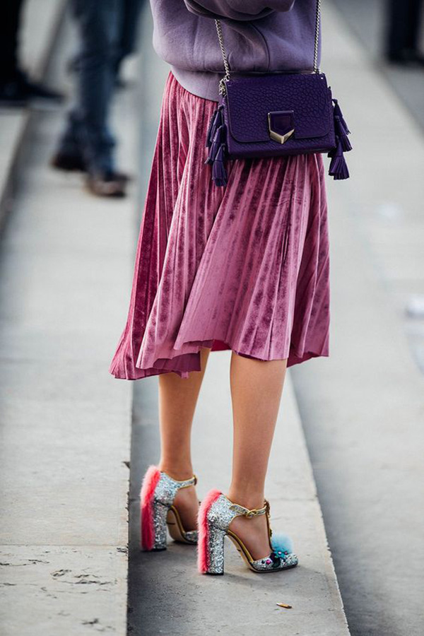 Tông màu từng bị hắt hủi vì quê và sến giờ lại được Sao lăng xê ầm ầm