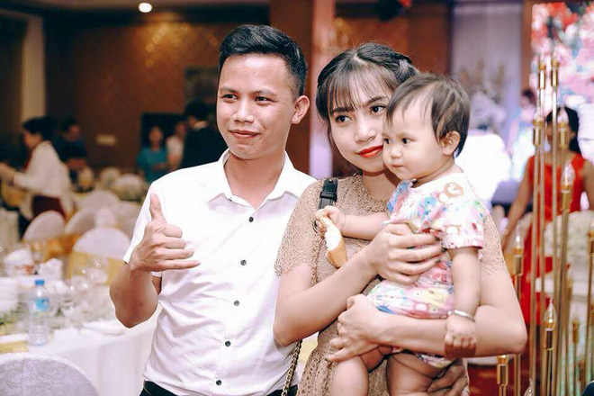 Lấy chồng được cả nhà chồng, nàng dâu khoe bố chồng cặm cụi khâu màn cho con khi chăm cháu ngủ