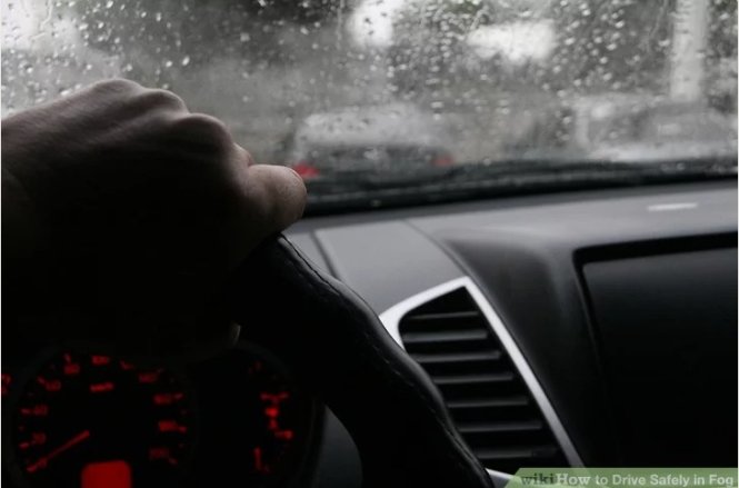 11 mẹo giúp bạn chạy xe an toàn trong sương mù
