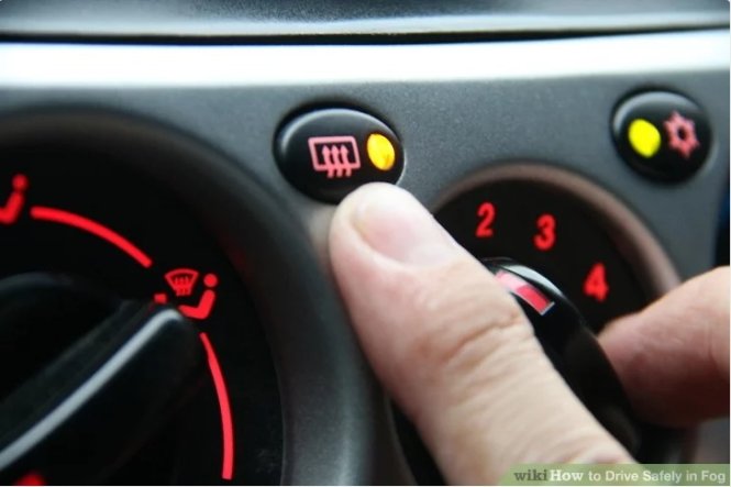 11 mẹo giúp bạn chạy xe an toàn trong sương mù