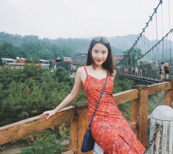 Midu bóng gió nhắn gửi Phan Thành sau khi anh úp mở có người yêu mới?