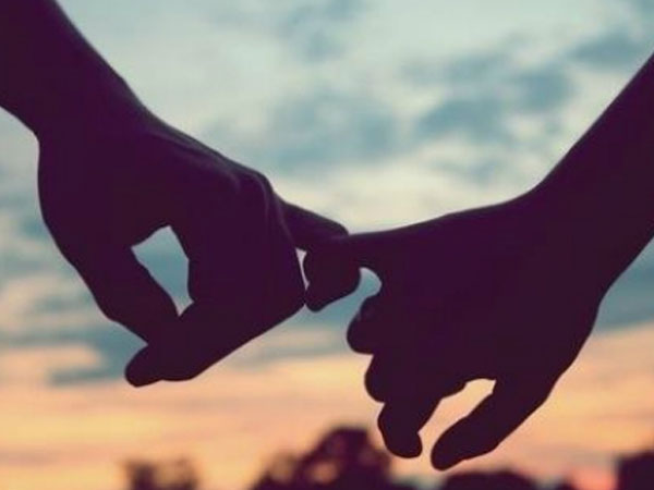 Có chồng rồi mà tôi vẫn say nắng người có vợ Có chồng rồi mà tôi vẫn say nắng người có vợ
