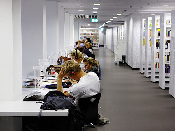 Nhiều trường trên thế giới chấp nhận đóng học phí bằng Bitcoin