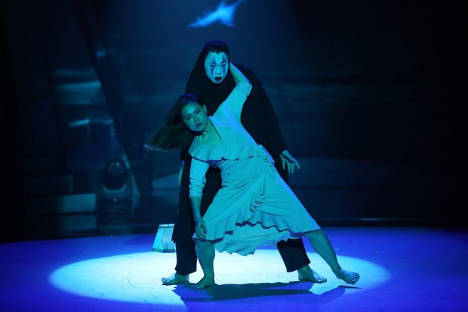 Việt Hương hoảng sợ trước phần thi rùng rợn của thí sinh Bước nhảy ngàn cân