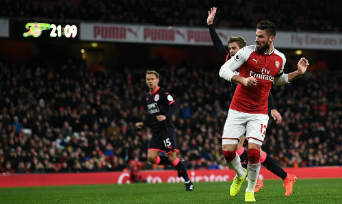 Hàng công bùng nổ, Arsenal đại thắng ở Ngoại hạng Anh