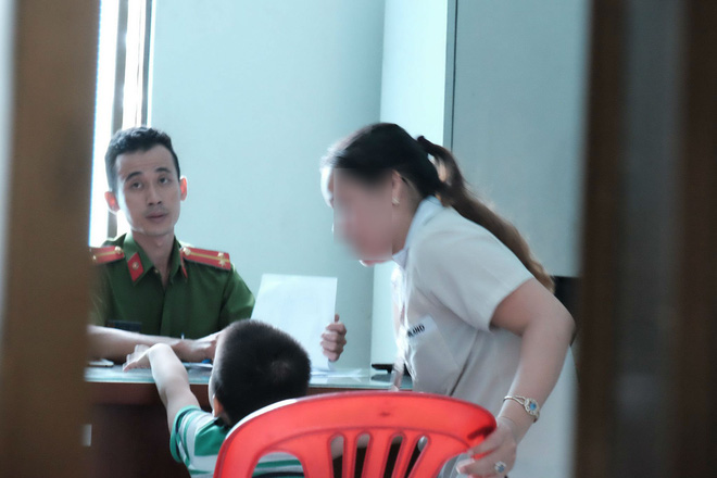 Mẹ của bé trai 5 tuổi bị bảo mẫu bạo hành ở Mầm Xanh: Cháu bị ám ảnh, liên tục khóc thét về đêm