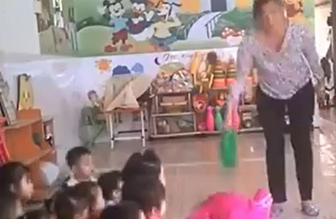 Bạo hành trẻ em: Hậu quả từ cơn nóng giận, dục vọng nhất thời