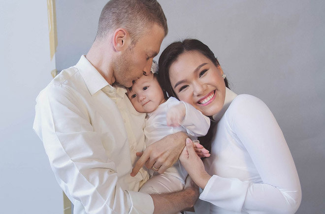 Điểm gì ở 4 mỹ nhân Việt này khiến chồng Tây ở luôn không muốn về? Điểm gì ở 4 mỹ nhân Việt này khiến chồng Tây ở luôn không muốn về?