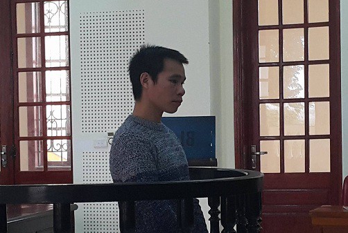 Bò nhà bị chém đứt đuôi, lén đánh chết hàng xóm trả thù