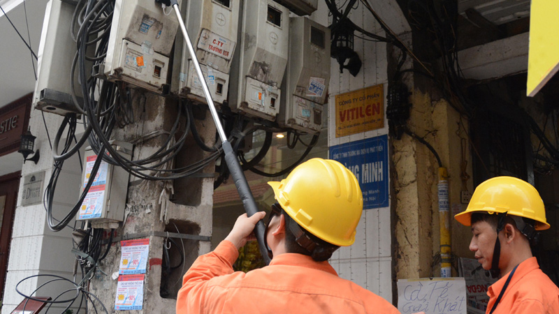 Giá điện bất ngờ tăng mạnh từ 1/12