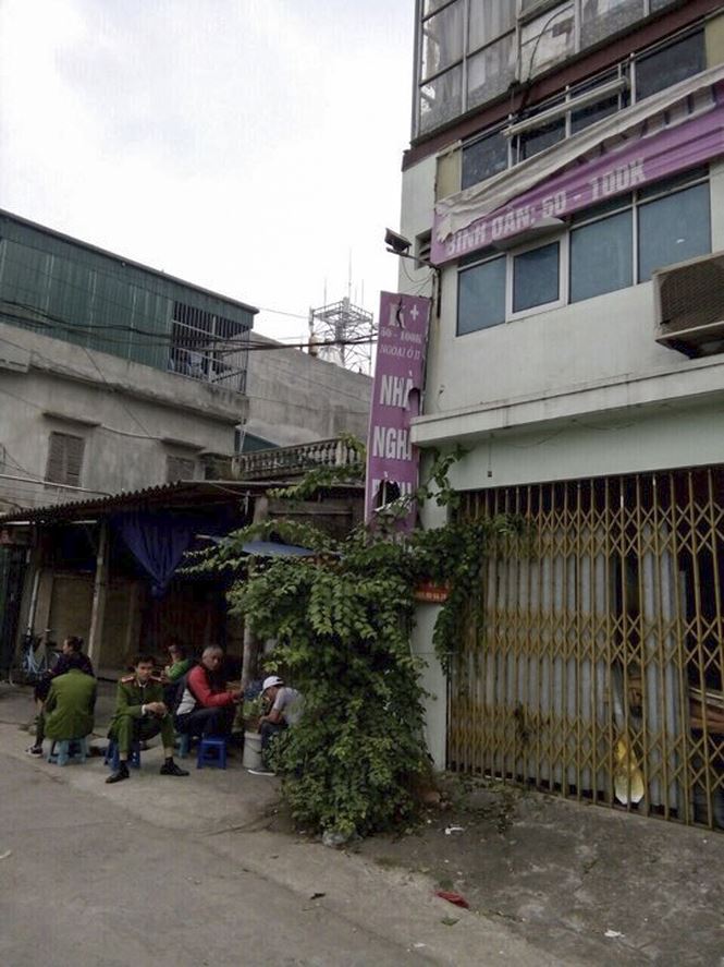 Nghi án cô gái bị giam lỏng 3 ngày trong nhà nghỉ