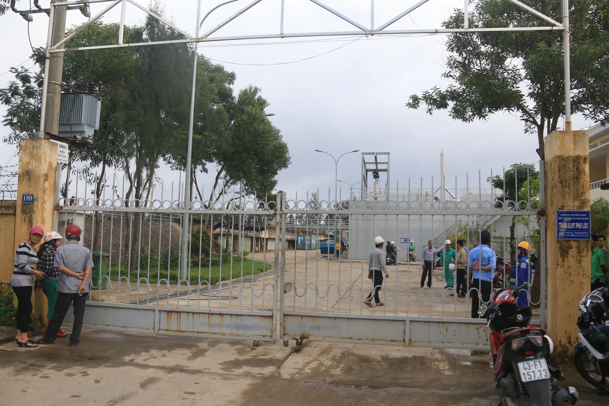 Nguyên nhân 2 anh em nhỏ bán bánh tiêu ở Đà Nẵng tử vong trong hồ xử lý nước thải