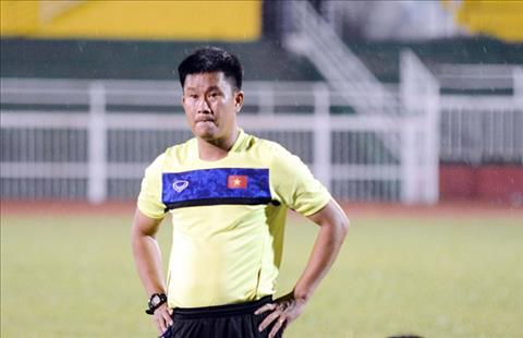 HLV HAGL dứt tình bầu Đức để lên cầm quân ở V-League