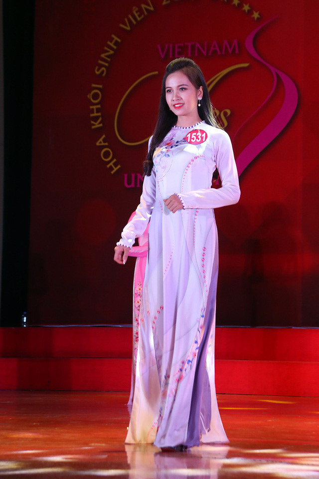 Cô gái nào có đủ tài sắc để trở thành hoa khôi sinh viên Việt Nam?