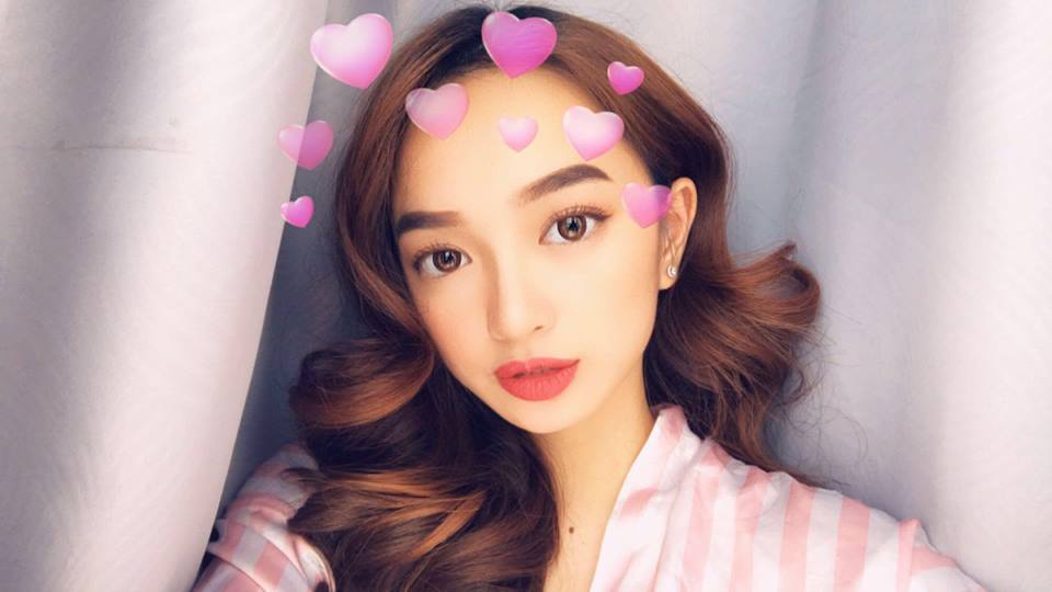 Hotgirl Em chưa 18 cao mét rưỡi vẫn gợi cảm khó cưỡng