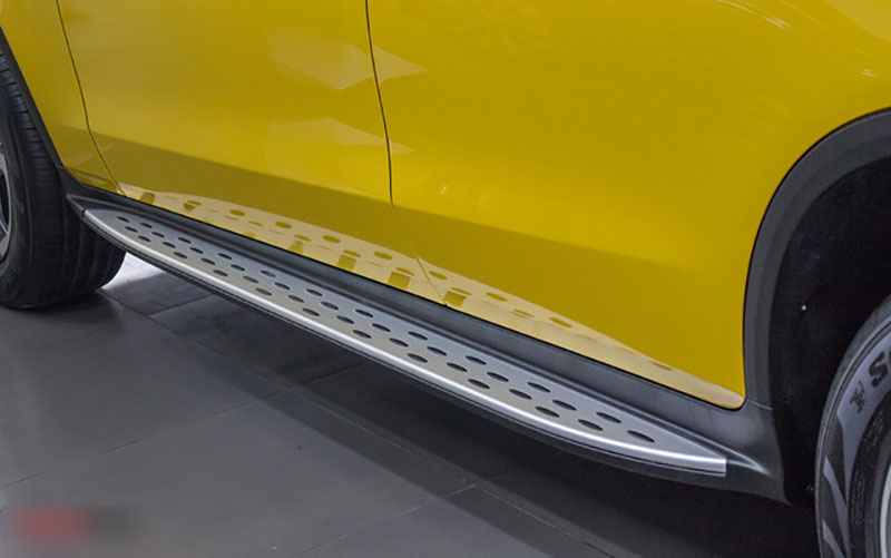 Diện kiến Mercedes GLC250 4MATIC màu độc nhất Việt Nam