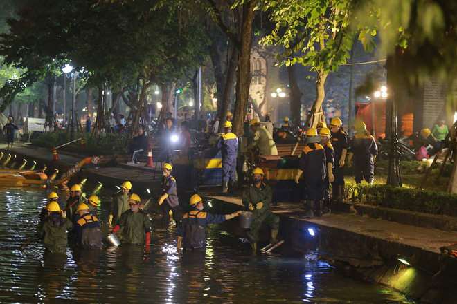 PGĐ công ty cấp thoát nước: 30 tỷ làm sạch Hồ Gươm là hợp lý và sẽ không đội vốn