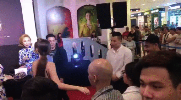 Tưởng gương vỡ lại lành nhưng Ngọc Trinh và Khắc Tiệp vẫn lơ đẹp nhau tại sự kiện