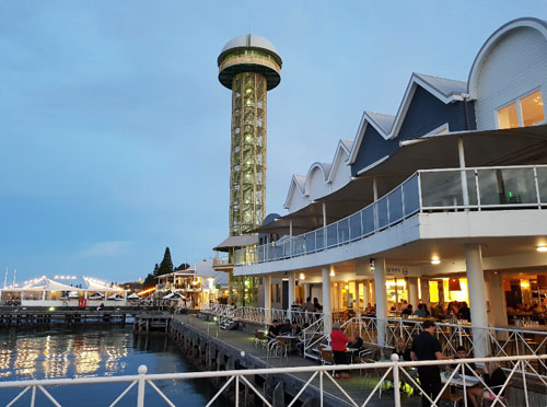 Tháp dương vật - công trình hút khách sắp bị phá bỏ