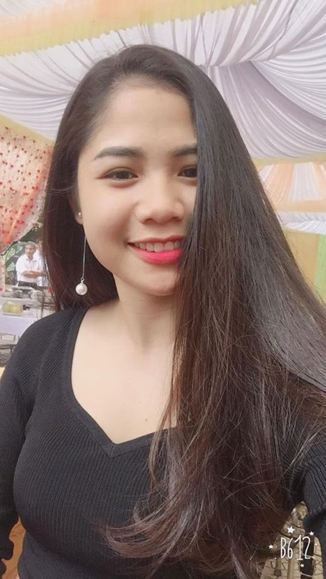 Cô vợ xinh như hoa hậu khiến hậu vệ Sông Lam Nghệ An cuồng si