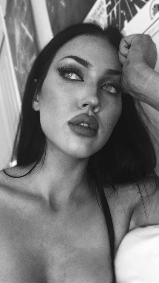 Mẹ trẻ Úc vừa chia sẻ ảnh siêu âm, cư dân mạng liền hốt hoảng gọi đứa trẻ trong bụng cô là “ác quỷ”