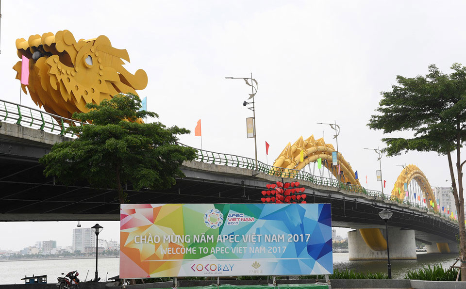 Đà Nẵng trang hoàng rực rỡ chào đón Tuần lễ cấp cao APEC 2017