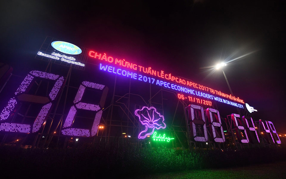 Đà Nẵng trang hoàng rực rỡ chào đón Tuần lễ cấp cao APEC 2017
