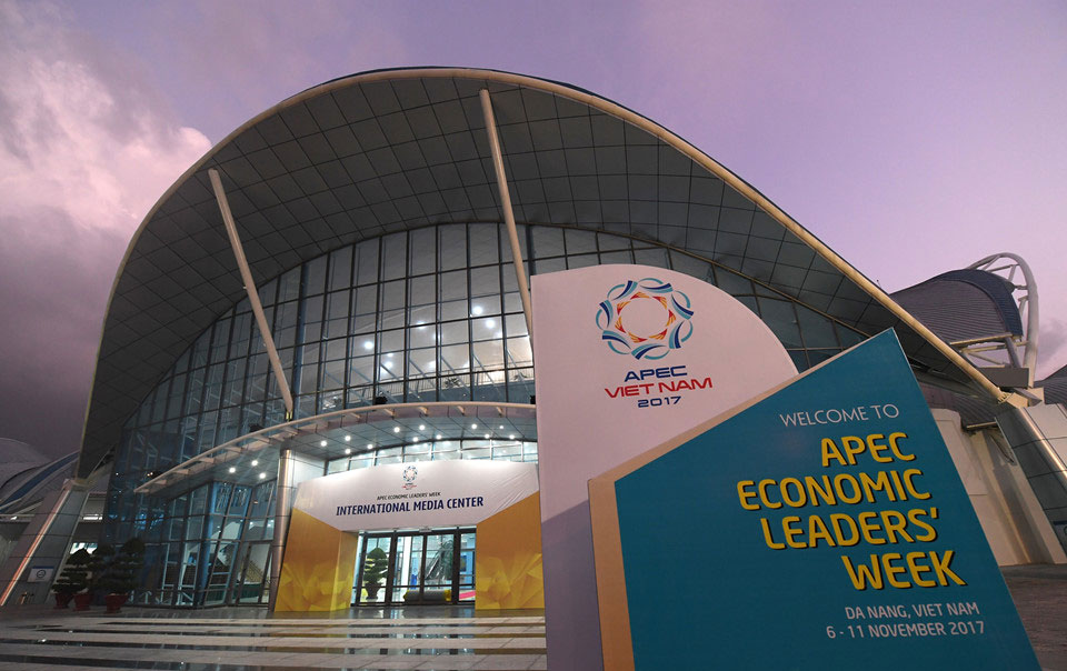 Đà Nẵng trang hoàng rực rỡ chào đón Tuần lễ cấp cao APEC 2017