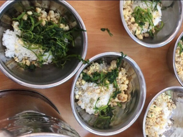 Phòng GD-ĐT Cầu Giấy phản hồi về bữa ăn bán trú đạm bạc 28.000 đồng ở tiểu học Nam Trung Yên