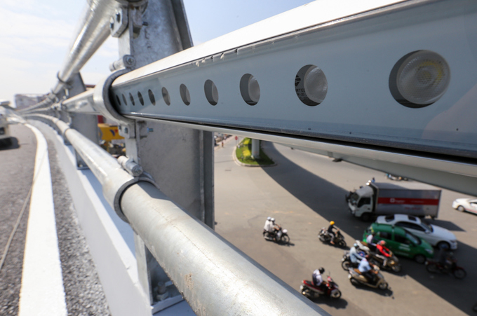 Cầu vượt ngã sáu ở cửa ngõ Tân Sơn Nhất xong trước hai tháng