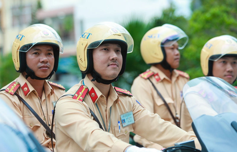 Dàn môtô quái vật đường trường của CSGT tại APEC 2017