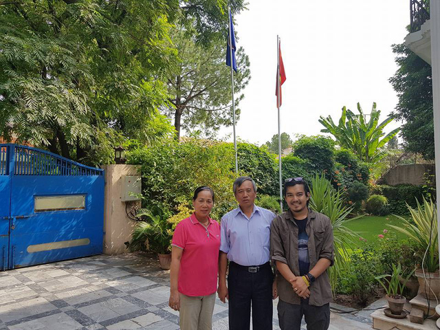 Đăng Khoa xin visa thế nào để đi vòng quanh thế giới?