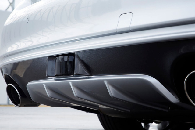 Infiniti Q50 tự lái xuất hiện trên đường phố Tokyo Infiniti Q50 tự lái xuất hiện trên đường phố Tokyo