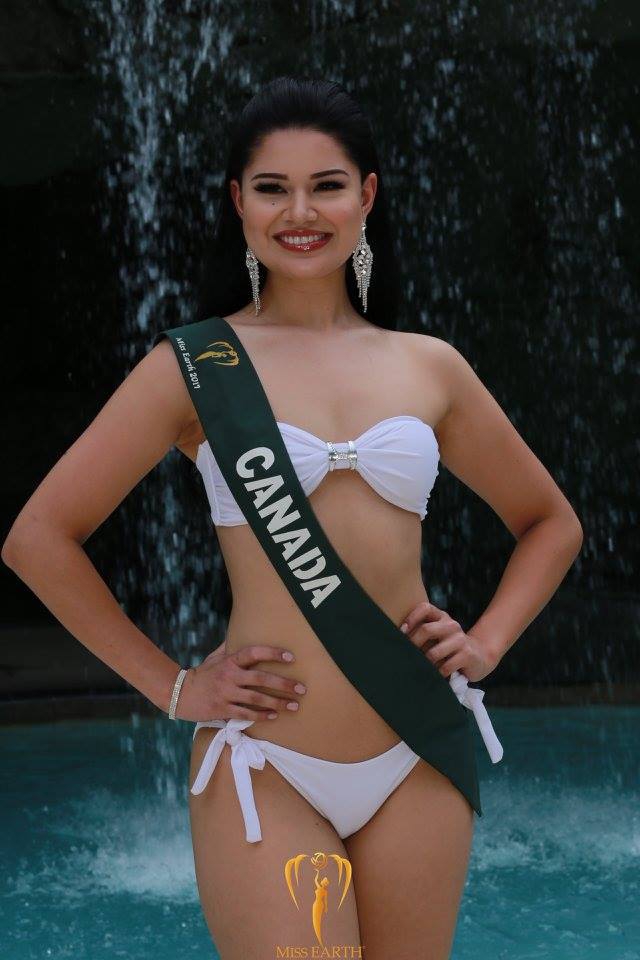 Mãn nhãn với phần trình diễn áo tắm của Hoa hậu Trái đất 2017