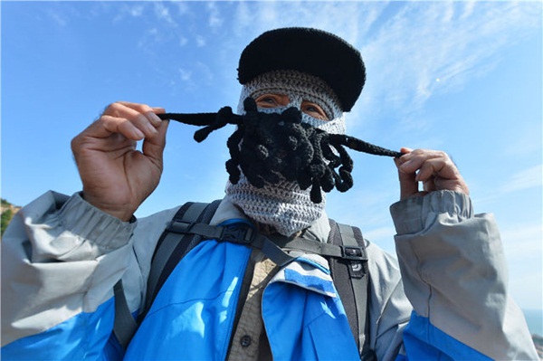 Quên Ninja lead đi, đây mới là chiếc mũ chống nắng khiến cả thế giới xôn xao