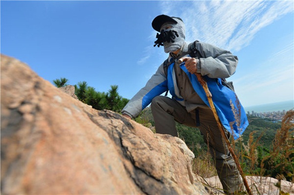 Quên Ninja lead đi, đây mới là chiếc mũ chống nắng khiến cả thế giới xôn xao