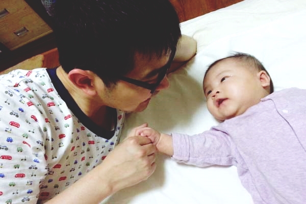 Chồng nằng nặc đòi lấy tên người yêu cũ đặt cho con gái, các mẹ sẽ xử lý sao?