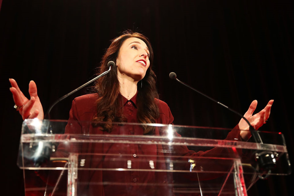 Nữ thủ tướng trẻ nhất New Zealand lần đầu dự APEC 2017