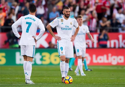 CĐV chế ảnh đi tìm Ronaldo