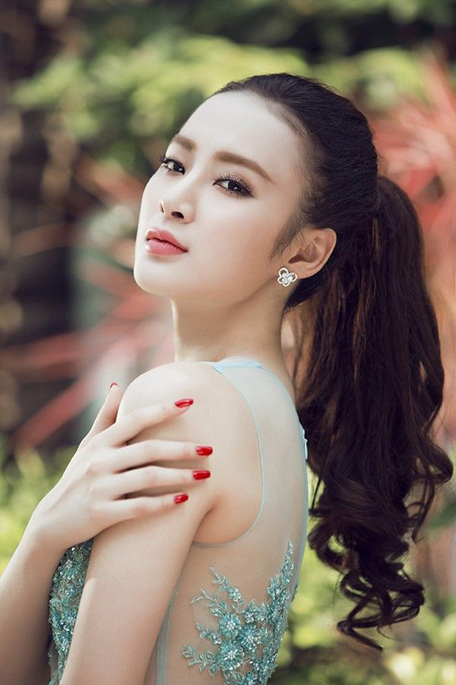 Rõ ràng là môi tều thế kia mà sao Việt nào cũng chối đây đẩy khi dính nghi vấn đụng chạm dao kéo Rõ ràng là môi tều thế kia mà sao Việt nào cũng chối đây đẩy khi dính nghi vấn đụng chạm dao kéo