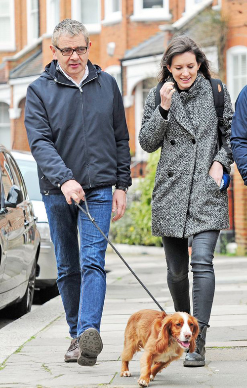 Con gái Mr Bean đổi sang họ mẹ sau khi bố đi theo người phụ nữ khác