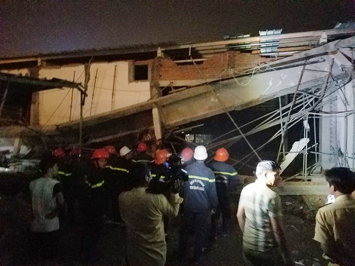 Sập công trình siêu thị tại Vũng Tàu, 4 công nhân bị thương dưới đoạn bê tông dày hơn 20m